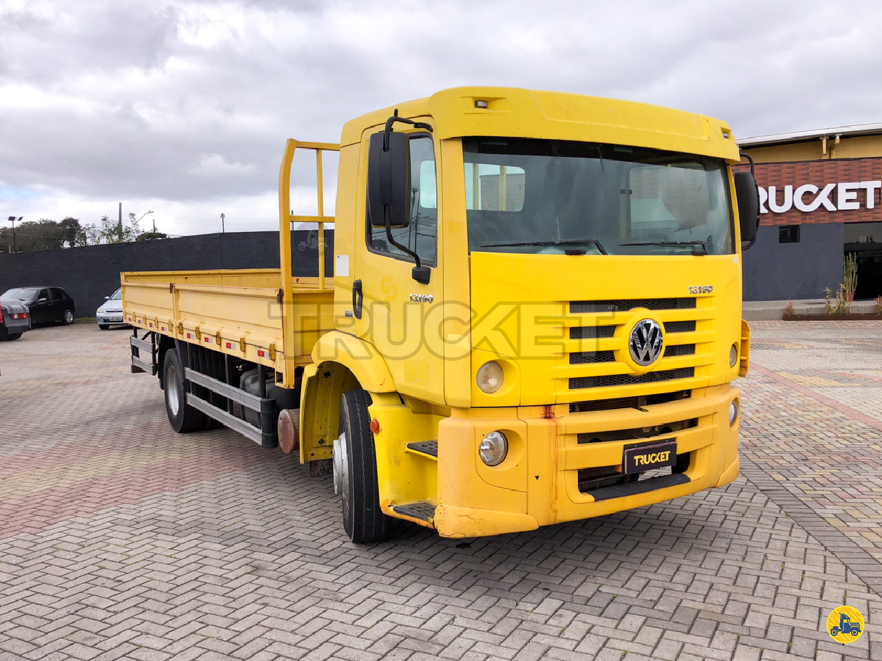 CAMINHAO VOLKSWAGEN VW 13190 Conjunto Cavalo 4x2 Trucket Caminhões CURITIBA PARANÁ PR